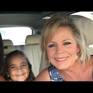 Meet your Posher, Cindy